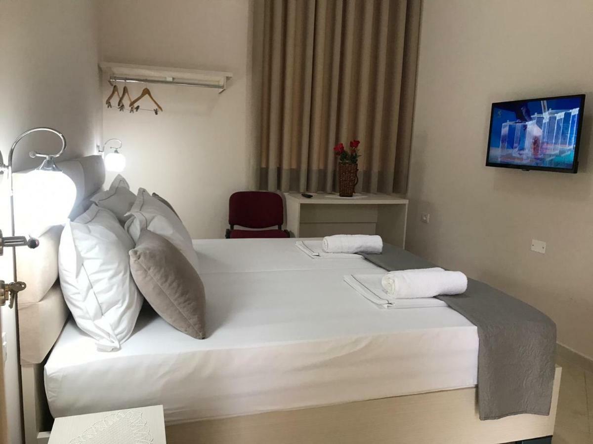 Olive B&B Berat Buitenkant foto